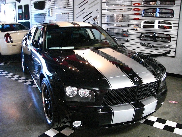 SHOWROOMCARS/new80s.jpg