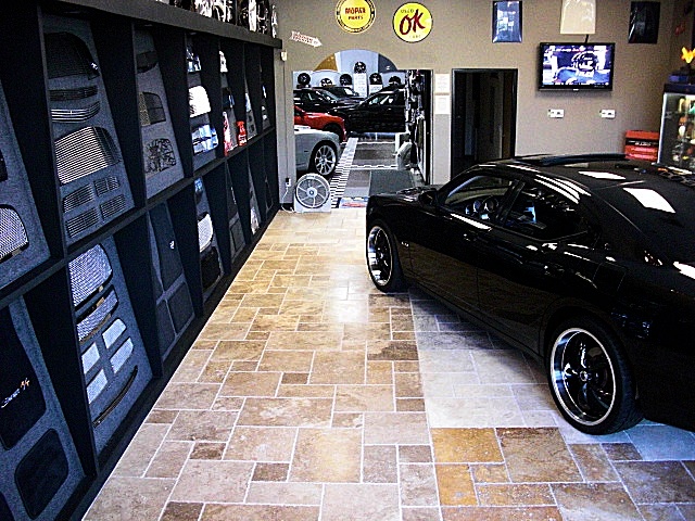 SHOWROOMCARS/store9nw.JPG