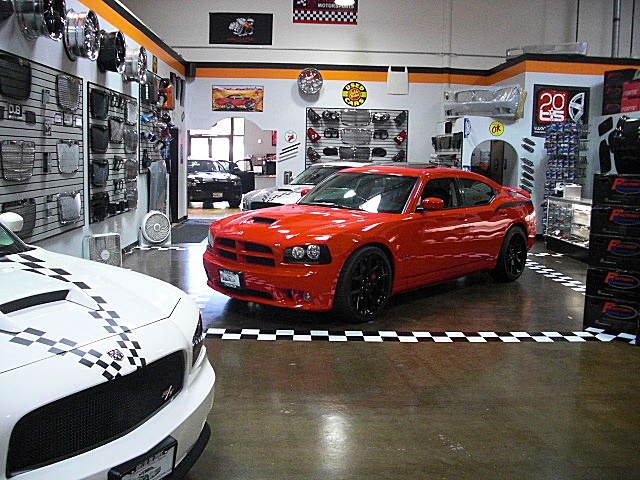 SHOWROOMCARS/94ac.JPG