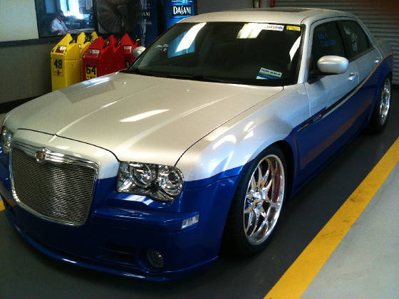 SRT8Custom300/217.JPG