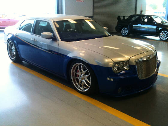SRT8Custom300/217.JPG