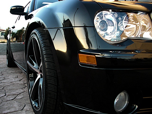 SRT8black300/1b165.JPG