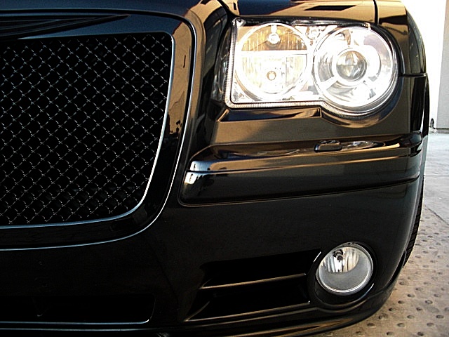 SRT8black300/1b165.JPG