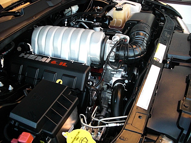 SRT8black300/1x55.JPG
