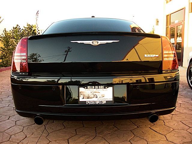 SRT8black300/2a8a.JPG