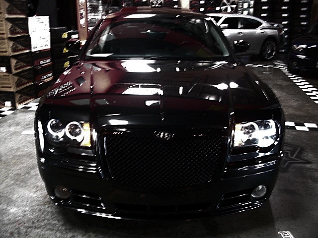 SRT8black300/d108.JPG