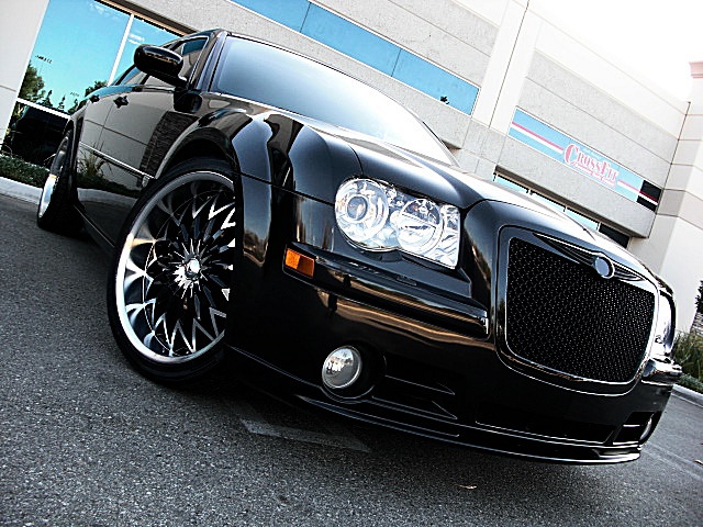 SRT8black300/new077.JPG
