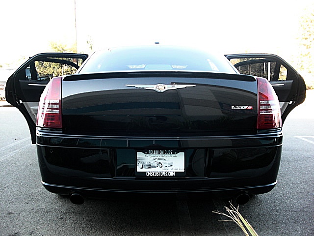 SRT8black300/new0111.JPG