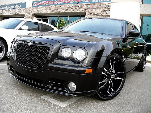 SRT8black300/new2.jpg