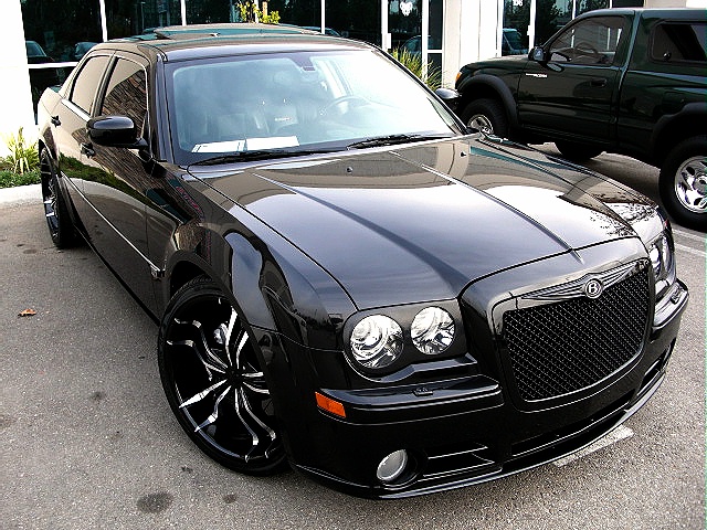 SRT8black300/new10h.jpg