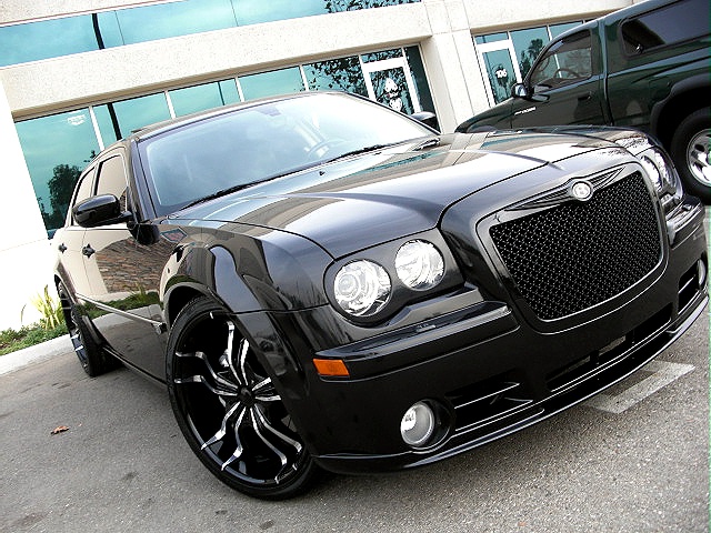 SRT8black300/new10h.jpg