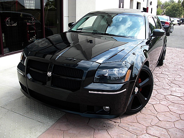 SRT8magBlk/1w1.JPG