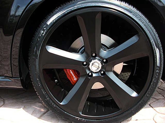 SRT8magBlk/1w56.JPG