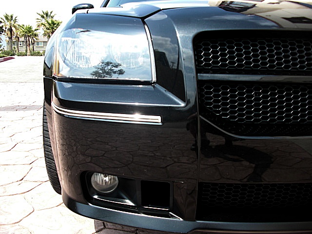 SRT8magBlk/1w56.JPG