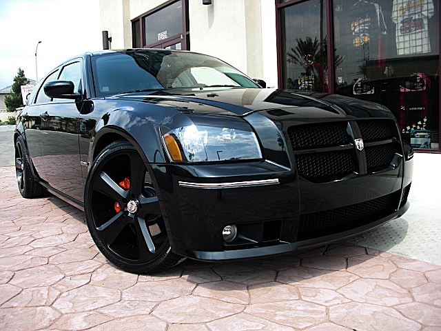 SRT8magBlk/1w62.JPG