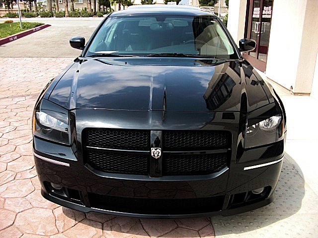 SRT8magBlk/1w62.JPG