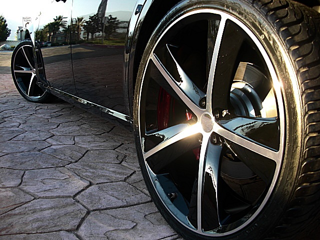 SRT8magBlk/1y40.JPG