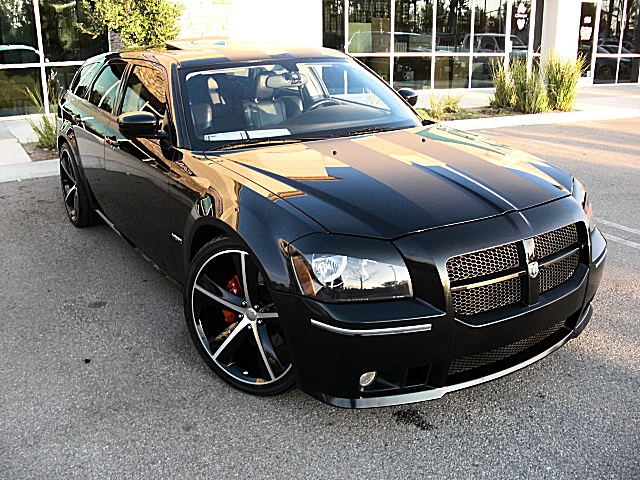 SRT8magBlk/new0539.JPG