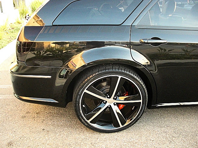 SRT8magBlk/new0536.JPG