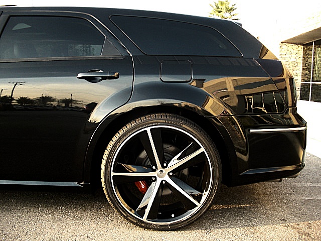 SRT8magBlk/new0536.JPG
