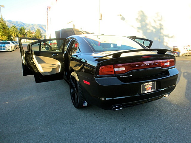 SXTchargerBLK13/26a30.JPG