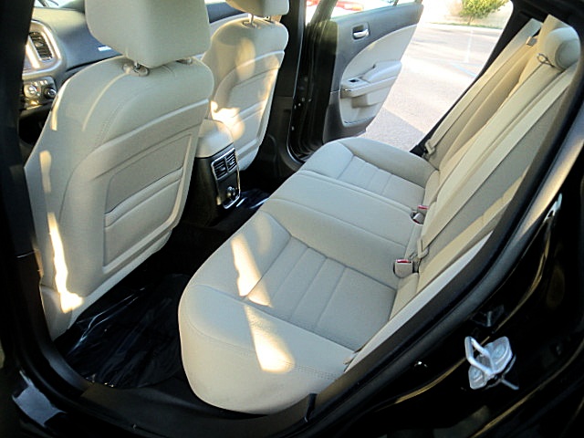 SXTchargerBLK13/26a26.JPG